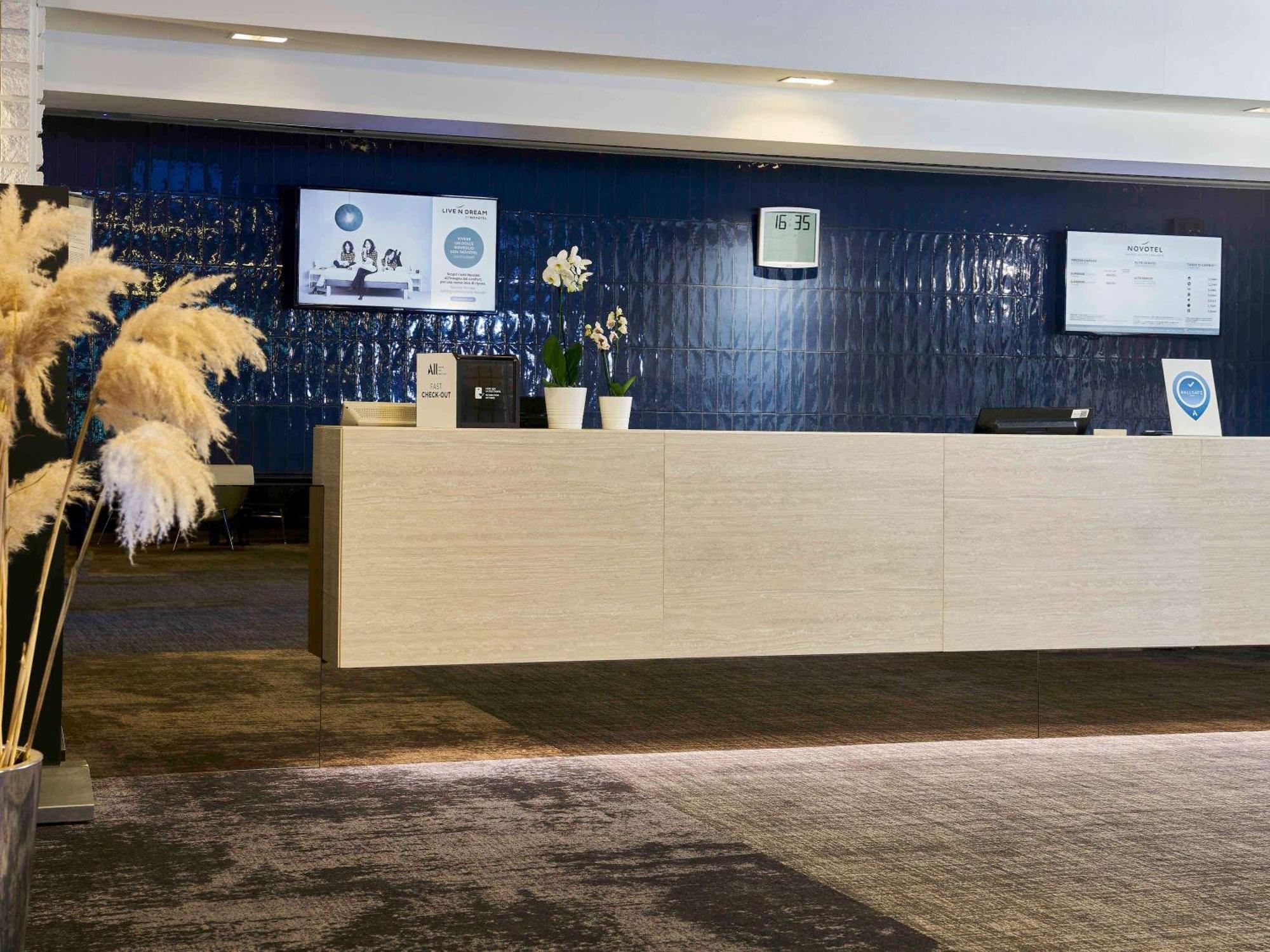 Novotel Milano Nord Ca' Granda Extérieur photo
